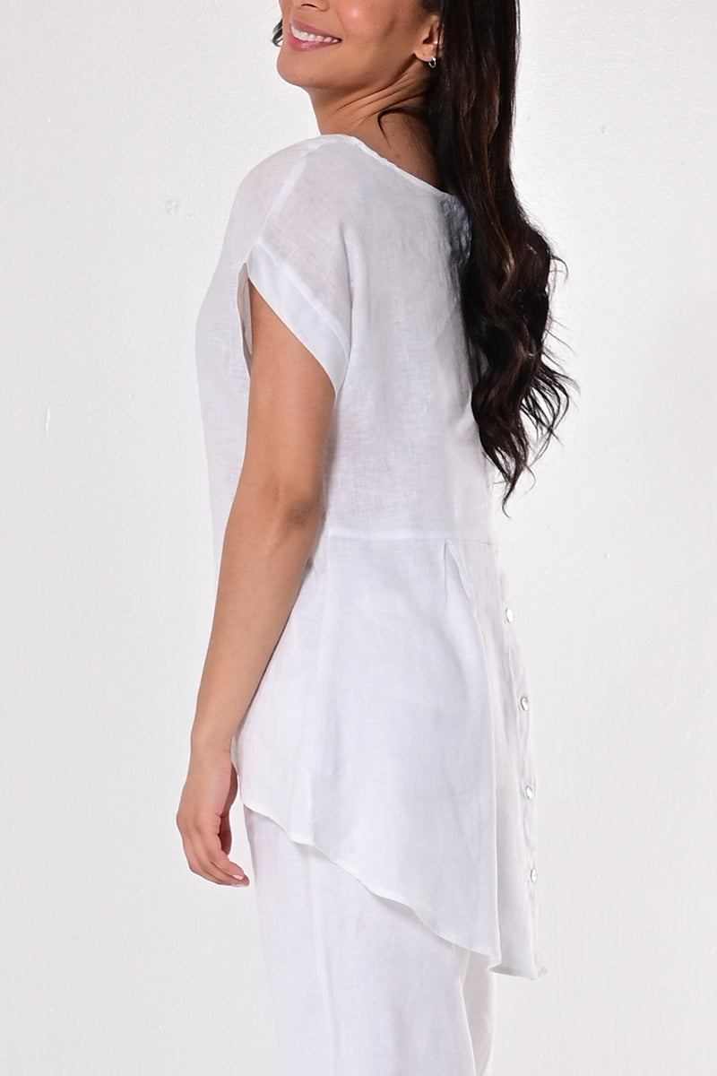 Ladies Short Sleeve V-Neck Hi-Low Blouse by AZUCAR RED - LLB1382 - 6 PCS/PRE-PACK