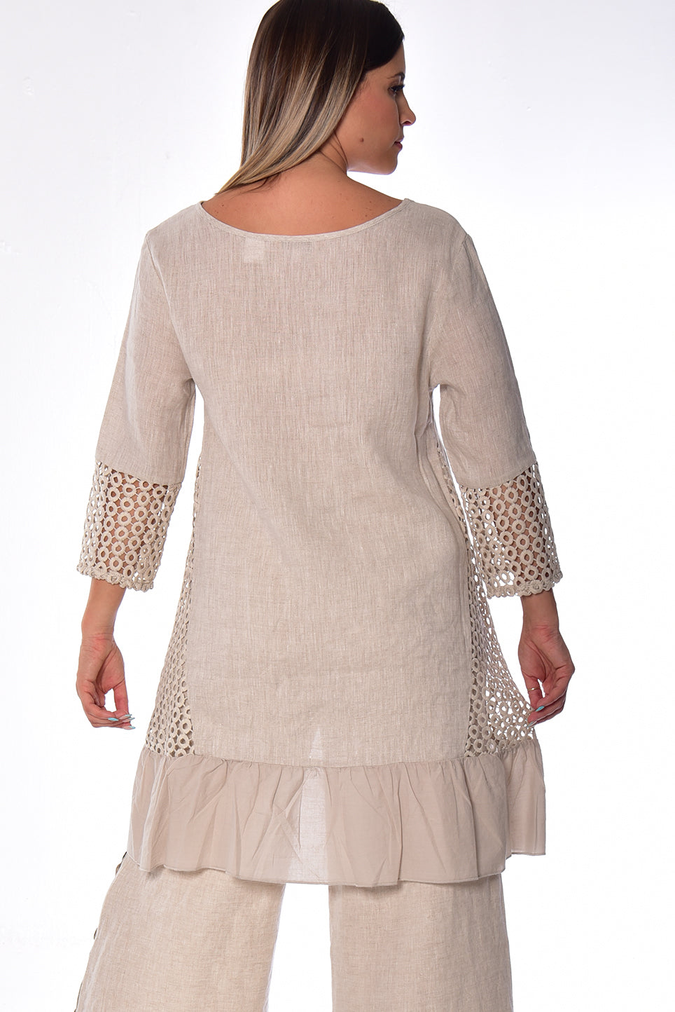 Ladies Linen 3/4 Sleeve V-Neck Hi-Low Blouse by AZUCAR-NATURAL-COLOR OPTIONS - LLWT2085- 6 PCS/PRE-PACK