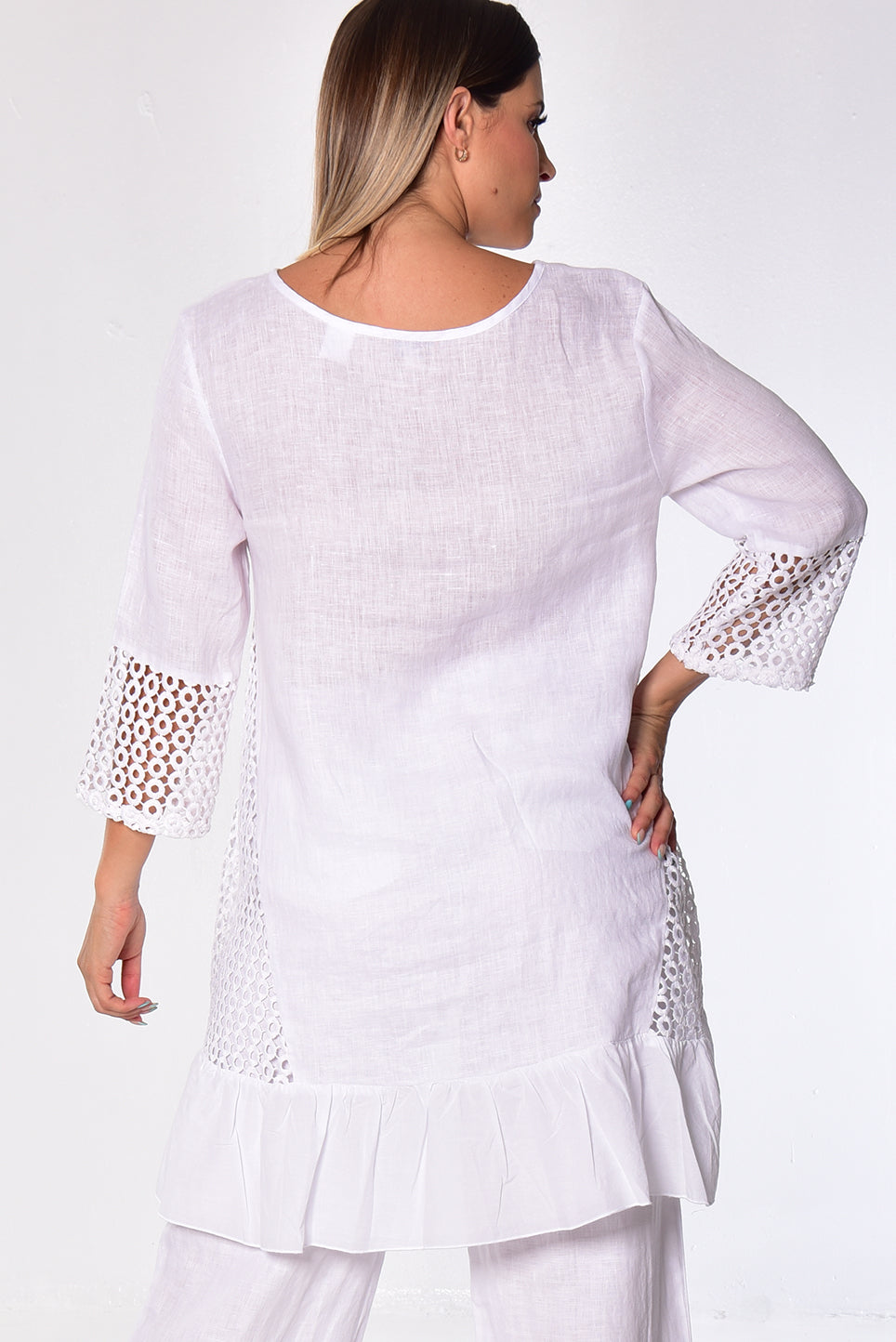 Ladies Linen 3/4 Sleeve V-Neck Hi-Low Blouse by AZUCAR-NATURAL-COLOR OPTIONS - LLWT2085- 6 PCS/PRE-PACK
